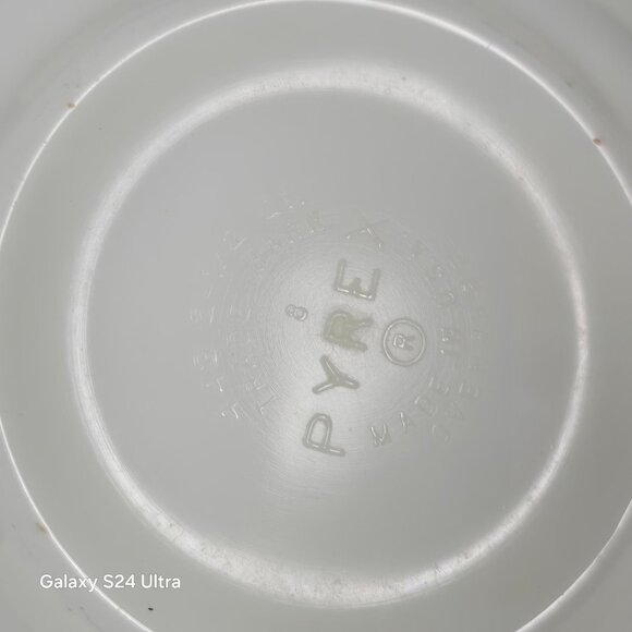 Vtg Pyrex 2.5 Quart Cinderella Mixing Bowl Yellow Starburst Mid-Century Kitchen - Picture 5 of 9